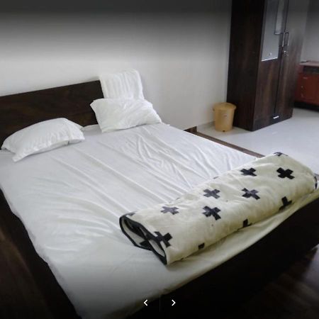 Kings Villa 3 Bhk Lonavla Zewnętrze zdjęcie